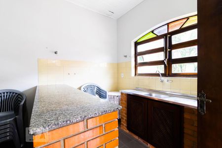 Casa à venda com 130m², 2 quartos e 2 vagasCopa/Cozinha