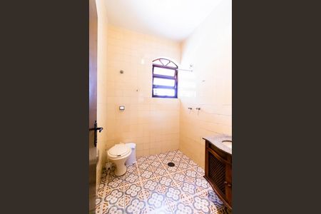 Casa à venda com 130m², 2 quartos e 2 vagasBanheiro