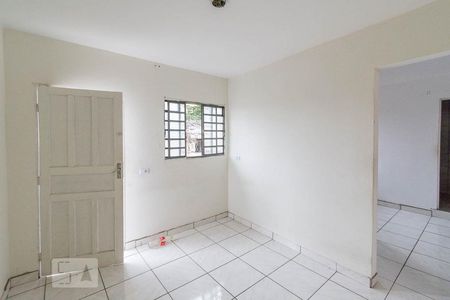 Sala de kitnet/studio para alugar com 1 quarto, 50m² em Jardim Roberto, Osasco