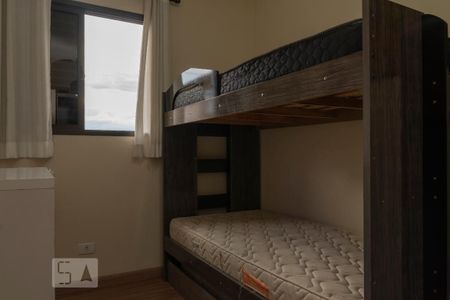 Casa à venda com 350m², 4 quartos e 3 vagas Casa à venda com 350m², 4 quartos e 3 vagasQuarto