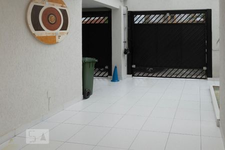 Casa à venda com 350m², 4 quartos e 3 vagas Casa à venda com 350m², 4 quartos e 3 vagasGaragem
