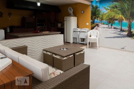 Casa à venda com 350m², 4 quartos e 3 vagas Casa à venda com 350m², 4 quartos e 3 vagasEspaço Gourmet
