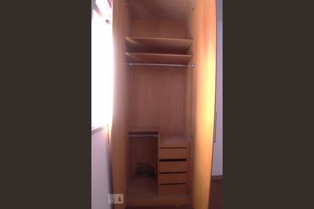 Quarto de apartamento para alugar com 2 quartos, 50m² em Sion, Belo Horizonte