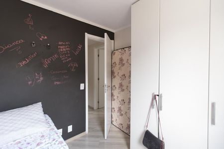 Apartamento à venda com 68m², 3 quartos e 1 vagaQuarto 2