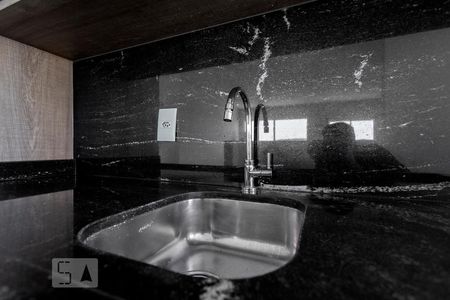 Apartamento à venda com 80m², 2 quartos e 2 vagasDetalhe da Cozinha