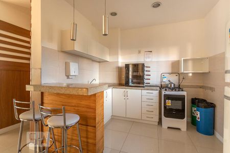Apartamento à venda com 80m², 2 quartos e 2 vagasÁrea comum - Salão de festas