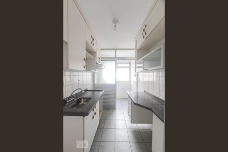 Apartamento à venda com 67m², 2 quartos e 1 vagaCozinha