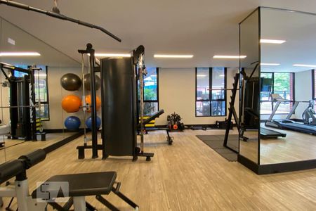 Apartamento à venda com 127m², 3 quartos e 2 vagas Apartamento à venda com 127m², 3 quartos e 2 vagasÁrea comum - Academia