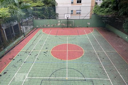 Apartamento à venda com 127m², 3 quartos e 2 vagas Apartamento à venda com 127m², 3 quartos e 2 vagasÁrea comum - Quadra