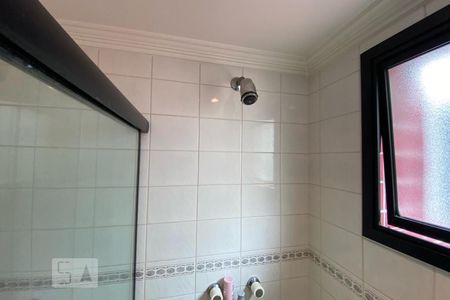 Apartamento à venda com 127m², 3 quartos e 2 vagas Apartamento à venda com 127m², 3 quartos e 2 vagasChuveiro