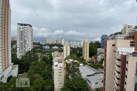 Apartamento à venda com 127m², 3 quartos e 2 vagas Apartamento à venda com 127m², 3 quartos e 2 vagasVista da Varanda