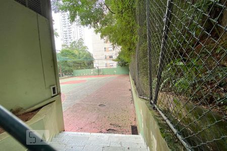 Apartamento à venda com 127m², 3 quartos e 2 vagas Apartamento à venda com 127m², 3 quartos e 2 vagasÁrea comum - Quadra