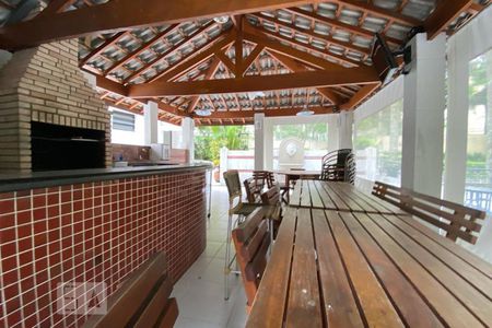 Apartamento à venda com 127m², 3 quartos e 2 vagas Apartamento à venda com 127m², 3 quartos e 2 vagasÁrea comum - Churrasqueira