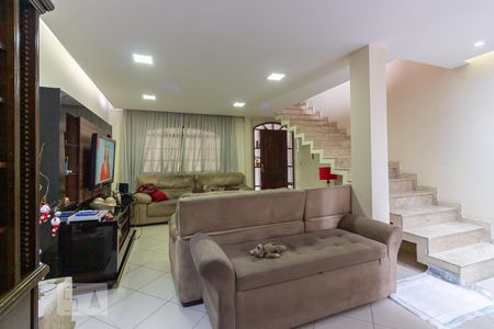 Sala de casa à venda com 3 quartos, 244m² em Jardim Roberto, Osasco