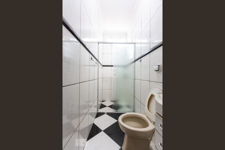 Casa à venda com 303m², 3 quartos e 2 vagasBanheiro