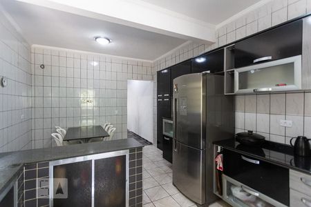 Casa à venda com 303m², 3 quartos e 2 vagasCozinha