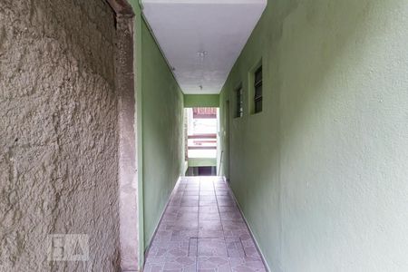 Casa à venda com 303m², 3 quartos e 2 vagasCorredor