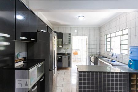 Casa à venda com 303m², 3 quartos e 2 vagasCozinha