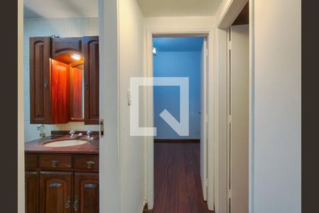 Corredor de apartamento para alugar com 2 quartos, 91m² em Tijuca, Rio de Janeiro