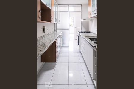 Apartamento à venda com 84m², 3 quartos e 1 vagaCozinha