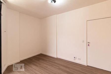 Sala de apartamento para alugar com 1 quarto, 30m² em Indianópolis, São Paulo