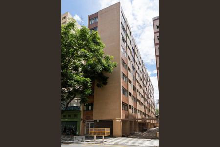 Apartamento para alugar com 45m², 1 quarto e sem vaga Apartamento para alugar com 45m², 1 quarto e sem vagaFachada