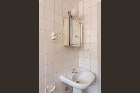 Apartamento para alugar com 45m², 1 quarto e sem vaga Apartamento para alugar com 45m², 1 quarto e sem vagaBanheiro