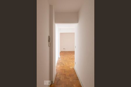 Apartamento para alugar com 45m², 1 quarto e sem vaga Apartamento para alugar com 45m², 1 quarto e sem vagaCorredor