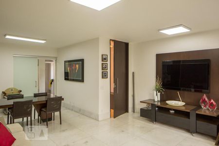 Sala de apartamento à venda com 3 quartos, 145m² em Lourdes, Belo Horizonte