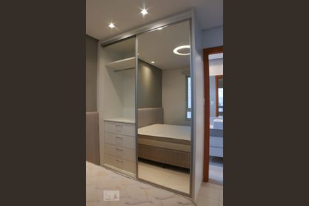 Suite - Armário de kitnet/studio para alugar com 1 quarto, 46m² em Setor Bueno, Goiânia