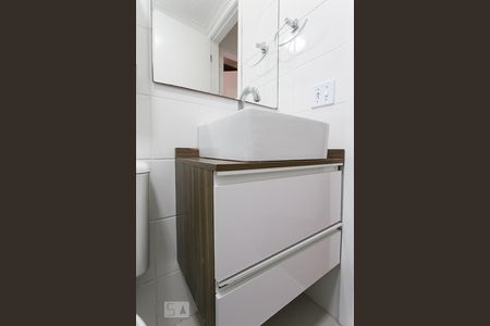 Apartamento à venda com 35m², 1 quarto e sem vagaBanheiro