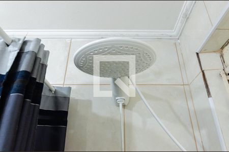 Chuveiro de apartamento para alugar com 1 quarto, 42m² em Boqueirão, Santos