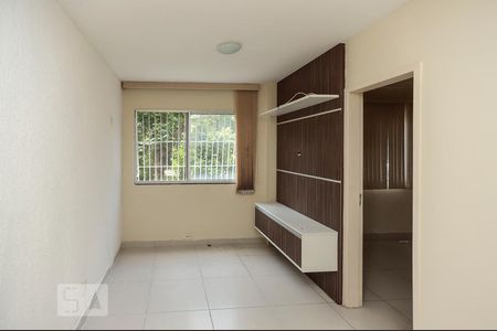 Sala de apartamento à venda com 3 quartos, 60m² em Quintino Bocaiúva, Rio de Janeiro