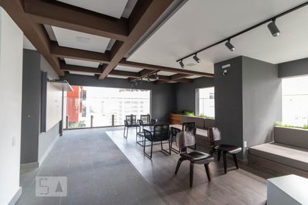 Studio para alugar com 40m², 1 quarto e sem vagaÁrea comum - Piscina
