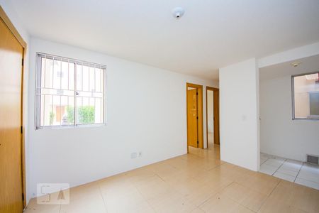 Sala de apartamento para alugar com 2 quartos, 56m² em Protásio Alves, Porto Alegre