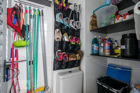 Apartamento para alugar com 88m², 3 quartos e 2 vagasBanheiro de Serviço