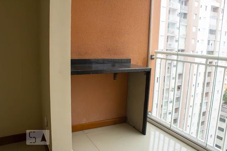Apartamento à venda com 69m², 2 quartos e 1 vagaSacada