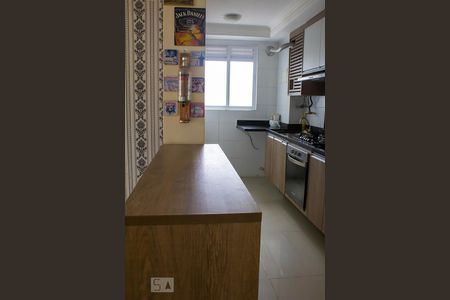 Apartamento à venda com 69m², 2 quartos e 1 vagaCozinha