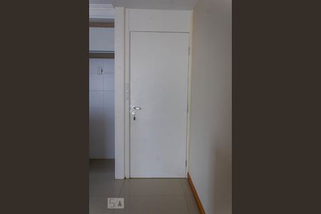 Apartamento à venda com 69m², 2 quartos e 1 vagaEntrada