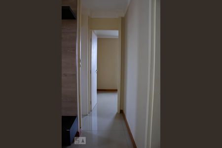 Apartamento à venda com 69m², 2 quartos e 1 vagaCorredor