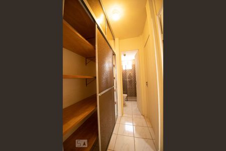 corredor de apartamento à venda com 2 quartos, 54m² em Jardim Campos Eliseos, Campinas