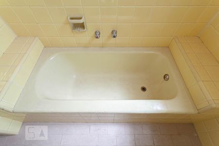 Apartamento à venda com 150m², 3 quartos e 1 vagaBanheiro Social - Banheira