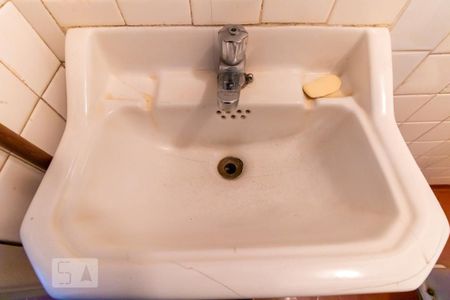 Casa à venda com 56m², 1 quarto e 1 vagaBanheiro