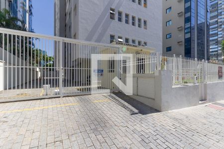 Apartamento para alugar com 38m², 1 quarto e 1 vaga Apartamento para alugar com 38m², 1 quarto e 1 vagaFachada
