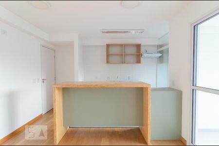 Apartamento para alugar com 63m², 2 quartos e 2 vagasCozinha
