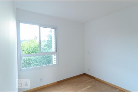 Suíte de apartamento para alugar com 2 quartos, 63m² em Jardim Prudência, São Paulo
