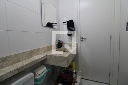 Banheiro de apartamento para alugar com 1 quarto, 37m² em Jurubatuba, São Paulo
