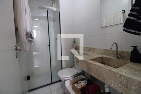 Banheiro de apartamento à venda com 1 quarto, 37m² em Jurubatuba, São Paulo
