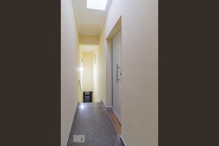 Studio para alugar com 34m², 1 quarto e sem vaga Studio para alugar com 34m², 1 quarto e sem vagaCorredor