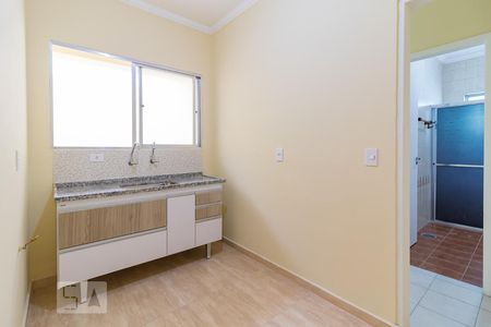 Studio para alugar com 34m², 1 quarto e sem vaga Studio para alugar com 34m², 1 quarto e sem vagaCozinha